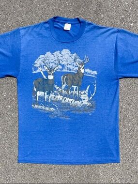 Vtg 1991 Cotton Grove Buck Deer T-Shirt L 21.5x29.25 Thrashed Distressed 90s